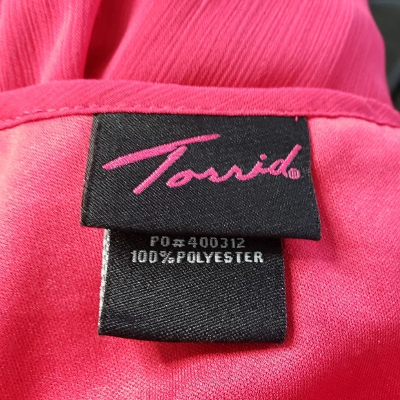 TORRID ONE SHOULDER TOP - HOT PINK NWT - Picture 4 of 5